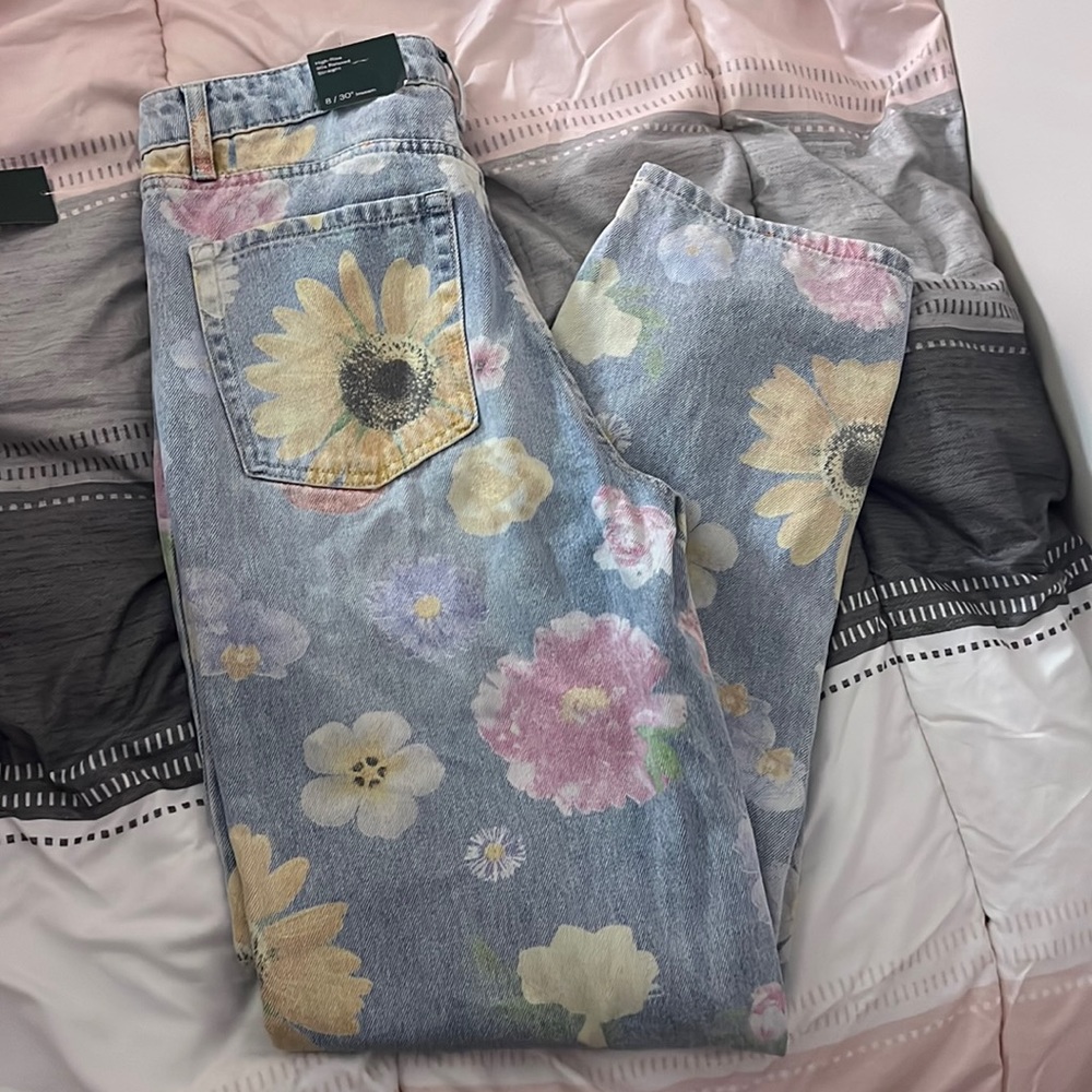 flower jeans